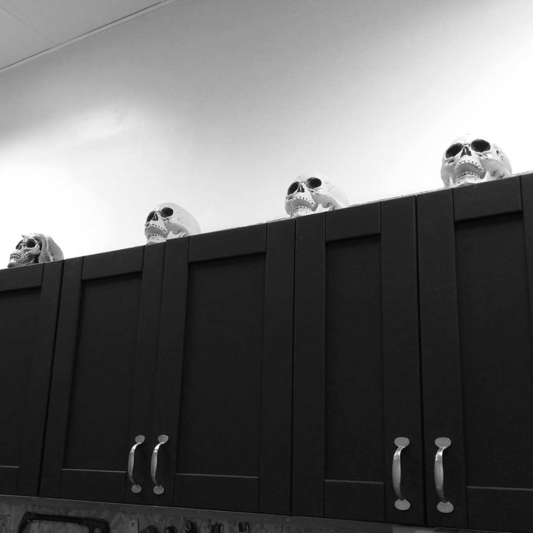 Quoi de plus sympathique qu'une déco familiale pour la cuisine? ou un atelier...