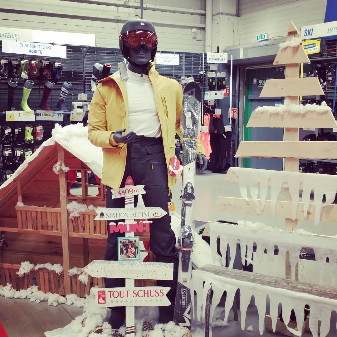 Noël tout schuss chez @decathlon_cherbourg ! 🎿⛷️🏂