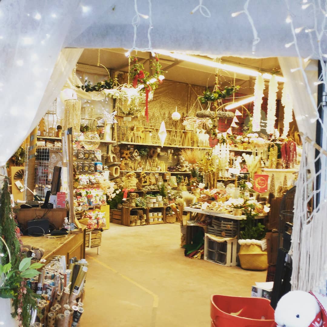 La caverne d'Ali Baba de Noël chez #yvonembal ! 🕯️🎄🎅🤶